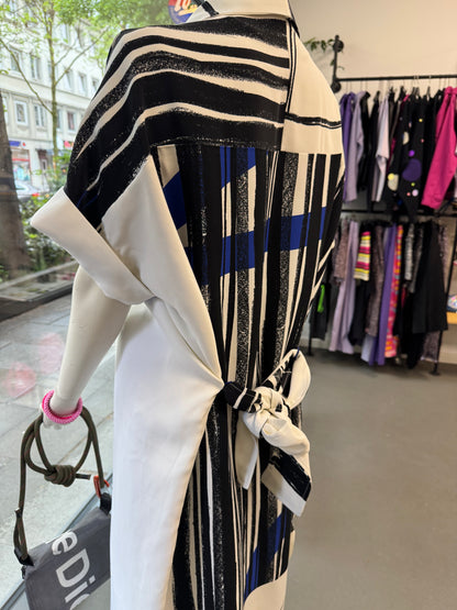 WorkDress abstract lines